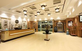 Days Hotel By Wyndham Neemrana